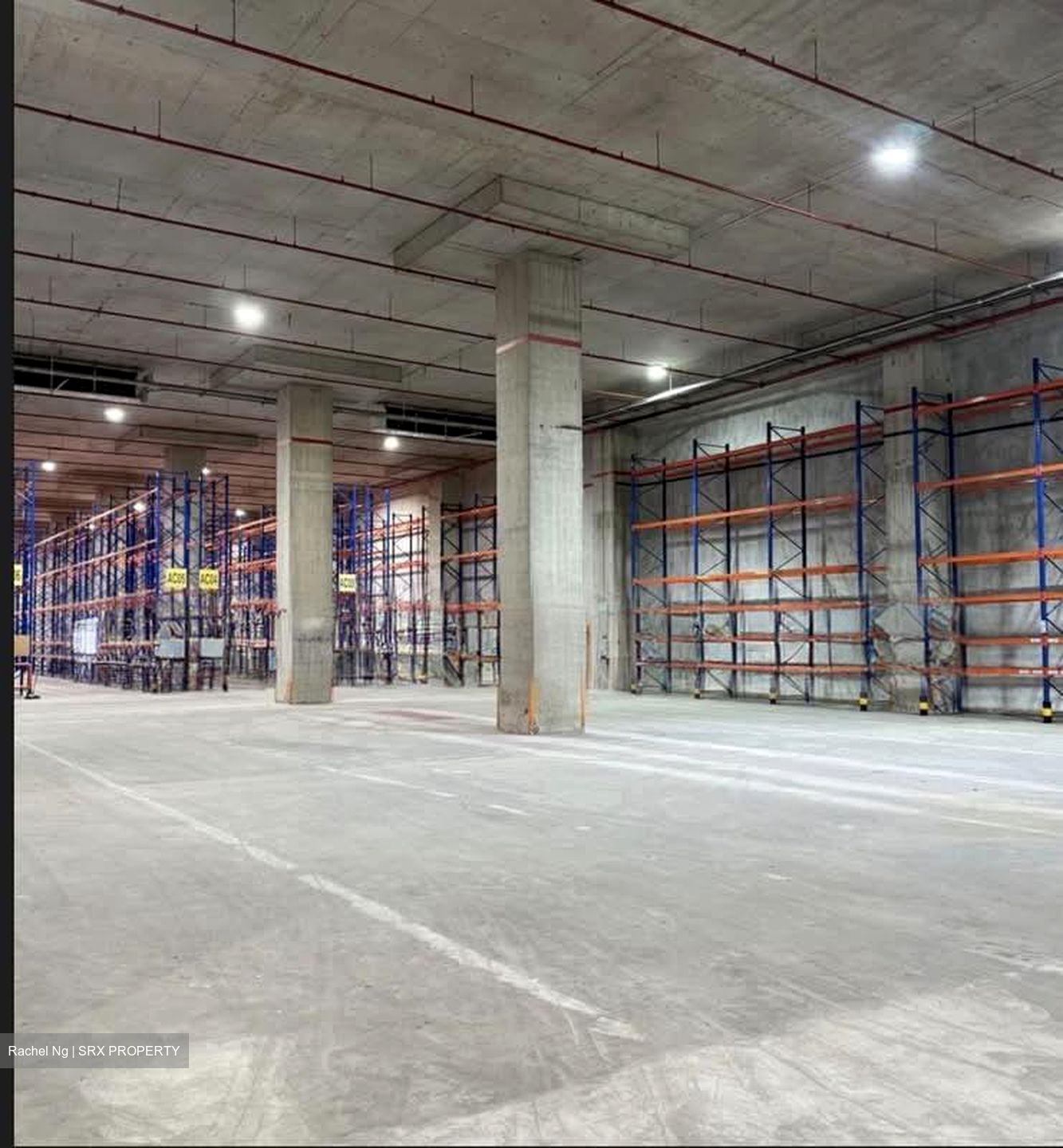 Benoi Sector (D22), Warehouse #553687241